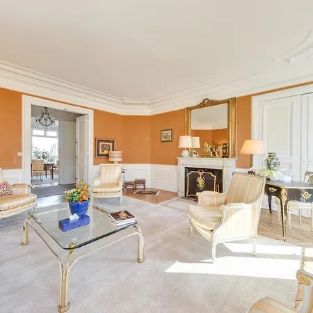 Apartment Elegant And Perfectly Maintained Paris