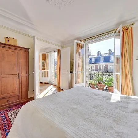 Elegant And Perfectly Maintained